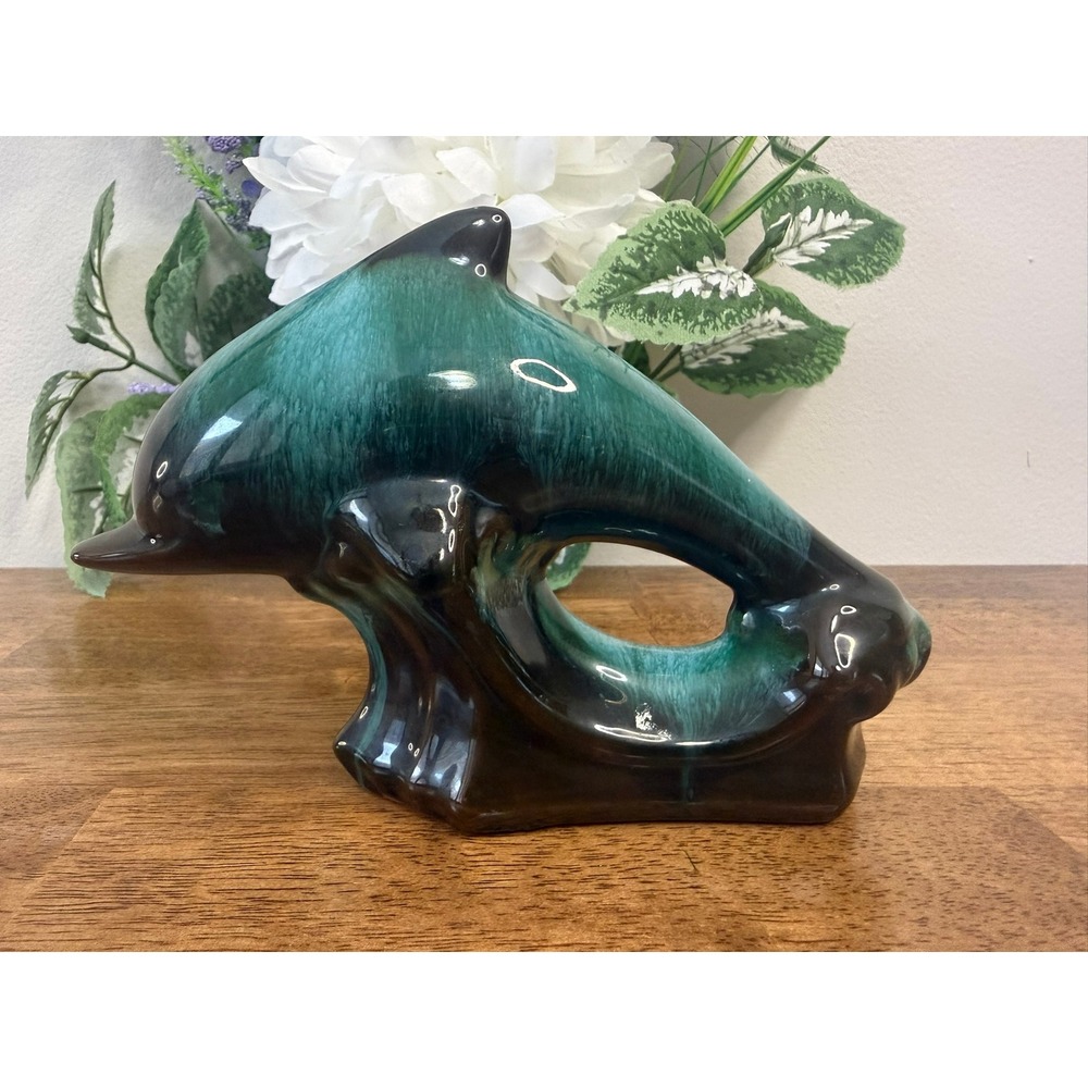 Vintage Blue Mountain Pottery Dolphin Figurine Mid‎ Century Canadian Art Pottery